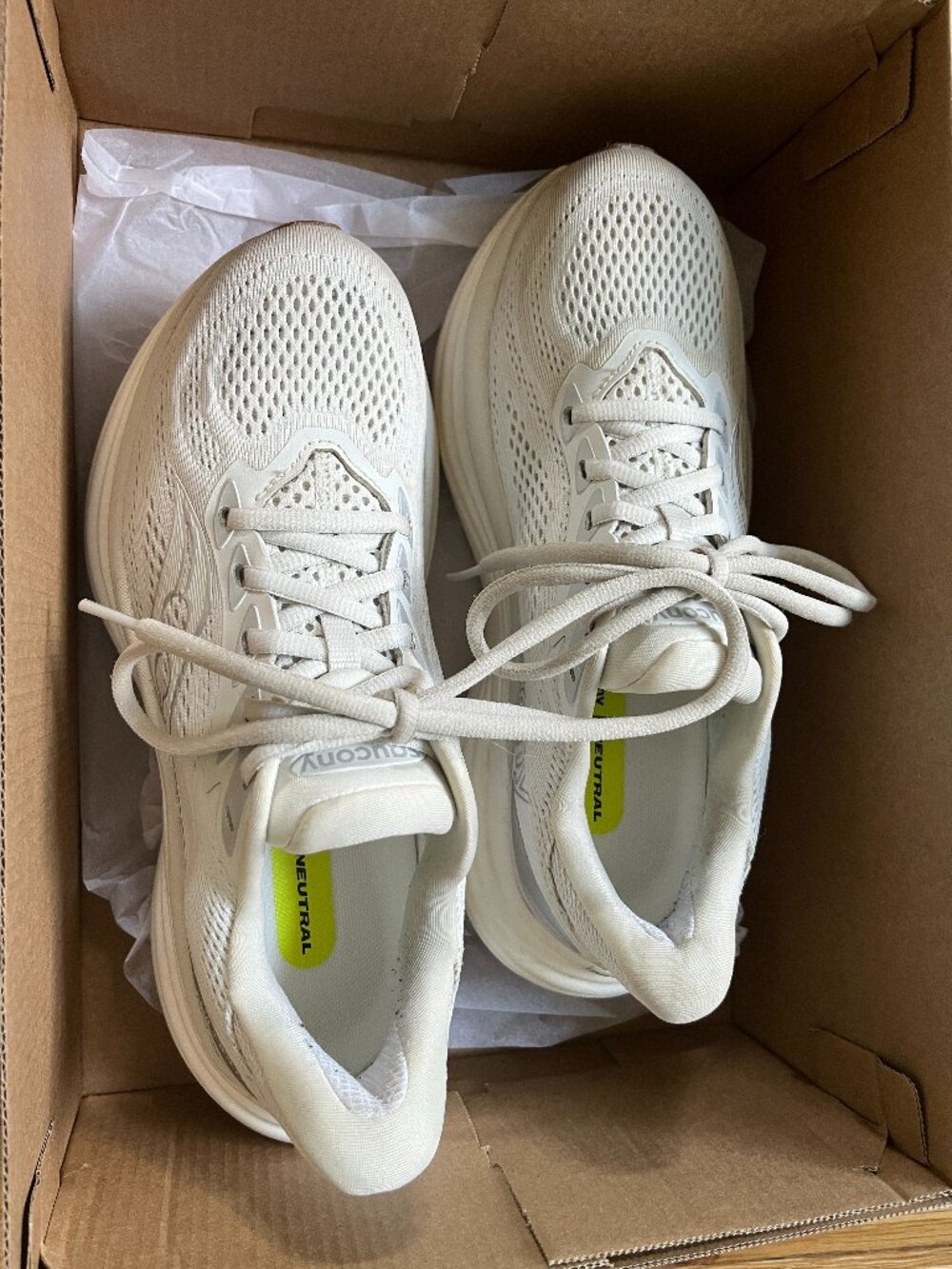 Women's Saucony Triumph 24 Size 7